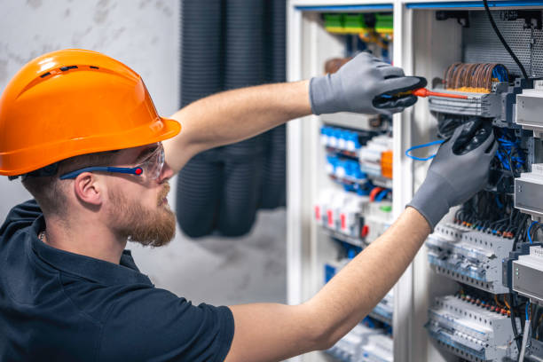 Best Circuit Breaker Repair  in Jamesport, NY